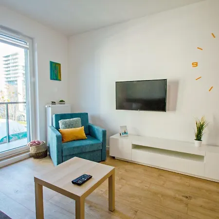 Apartment For 5 People Close To The Park * Γκντανσκ